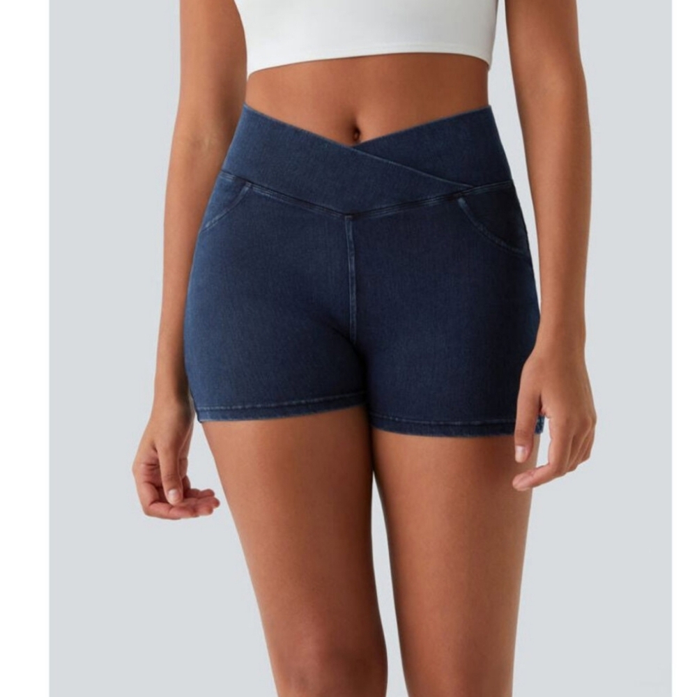 NWT Halara High Waisted Crossover Back Side Pocket Stretchy Knit Denim